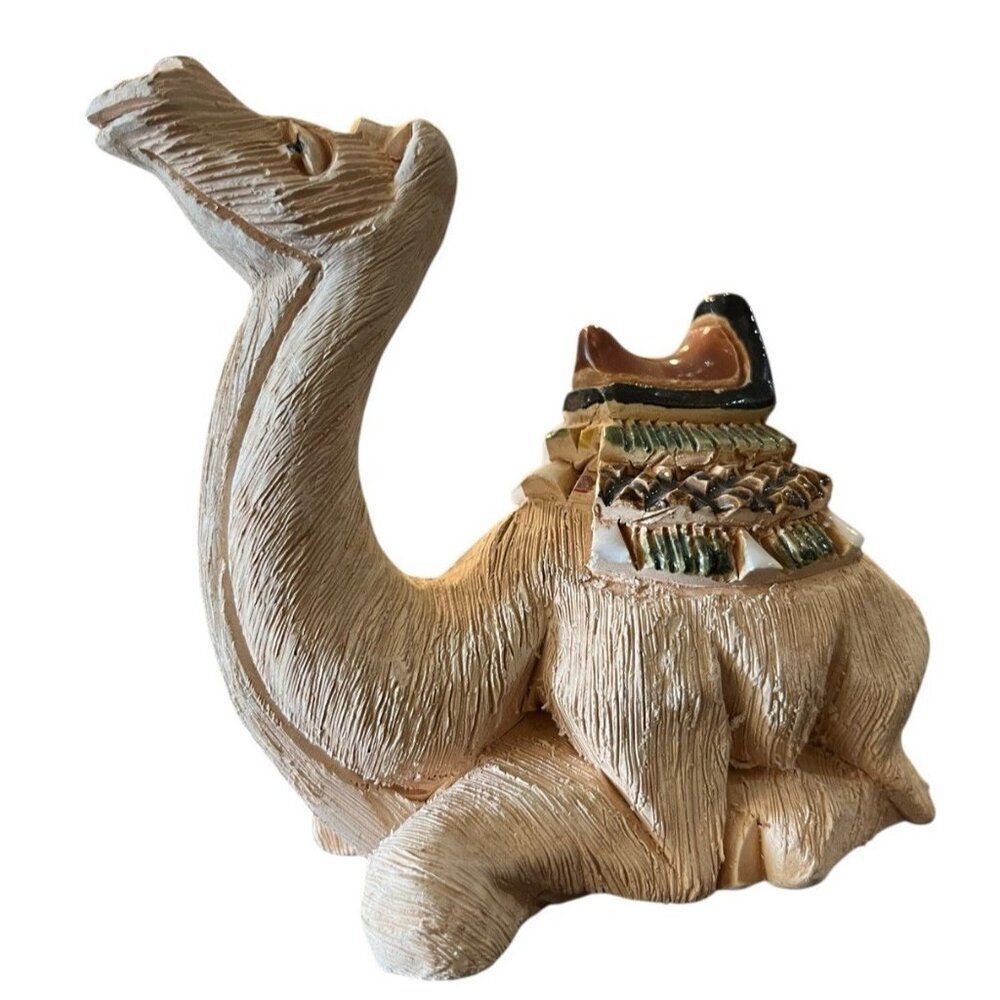 Artesania Rinconada Camel Glazed Saddle Laying Down Retired Classic Uruguay